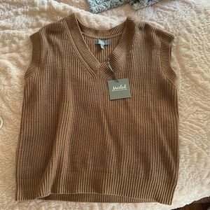 NWT Brown sweater vest